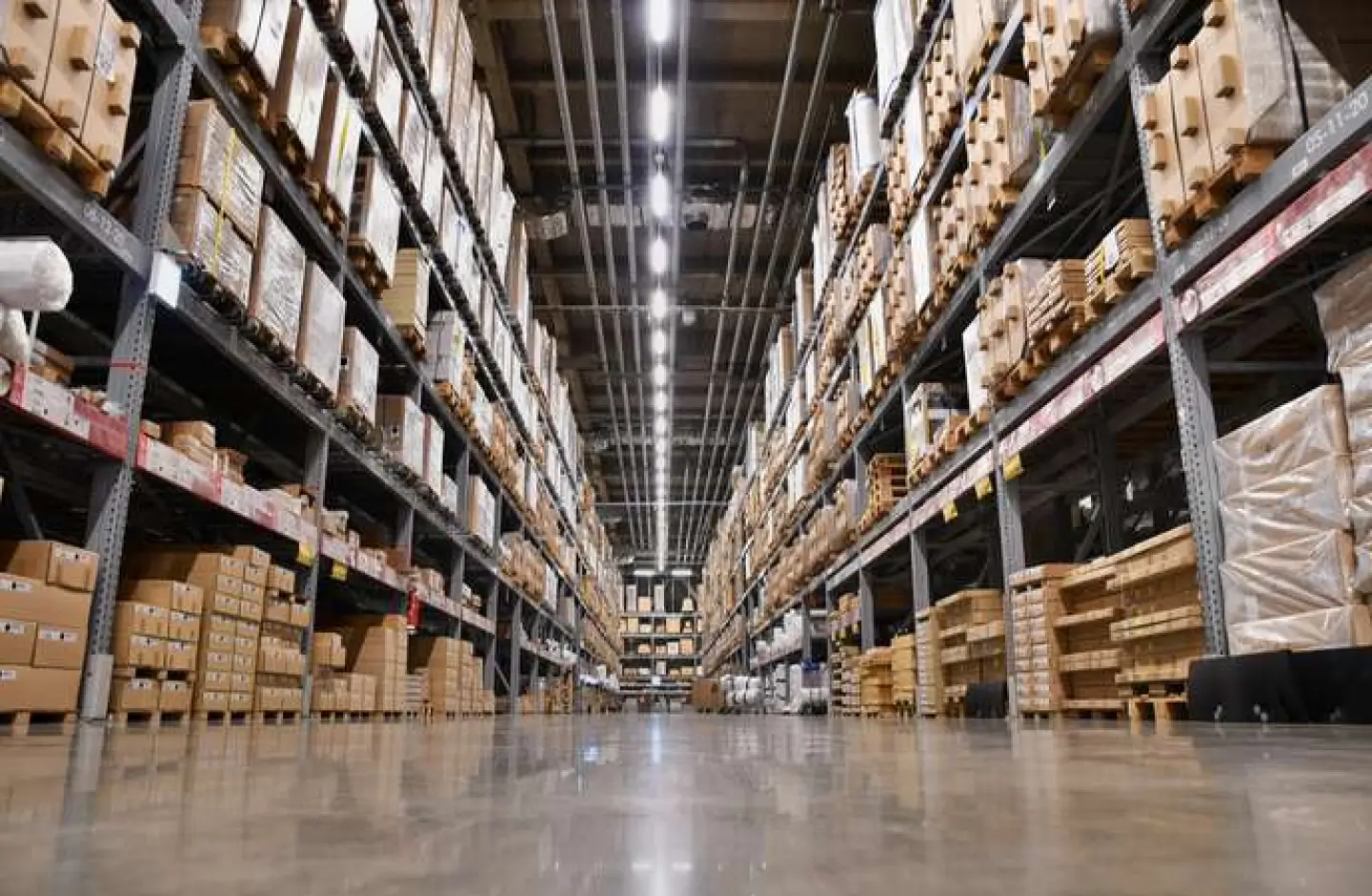 An image of an optimized warehouse storage.
